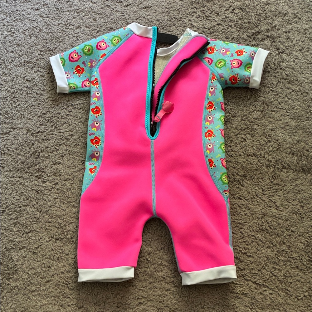 Cheekaaboo shortie wetsuit - Picture 2 of 3